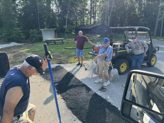 700x525-042024-HLBC-road-crew