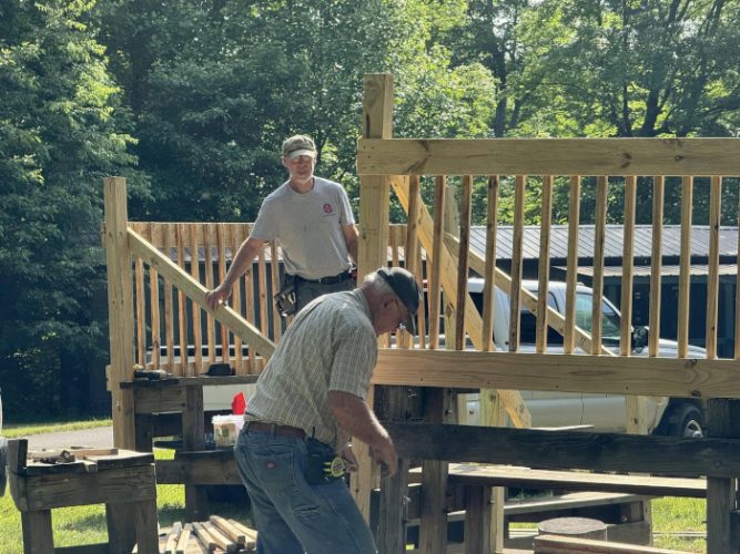 700x525-042024-HLBC-wood-deck