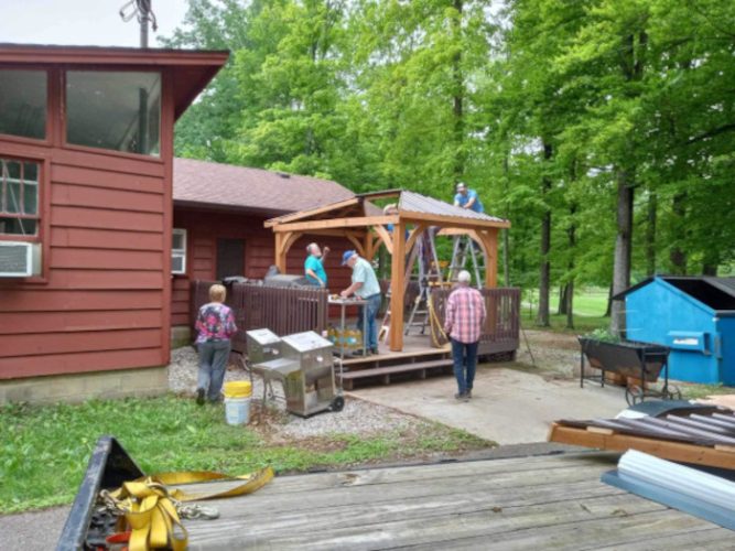 700x525-052024-Chal-fire-pit