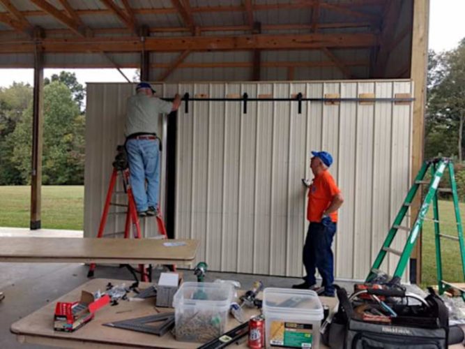 700x525-unknown-Chal-Jerry-Steve1