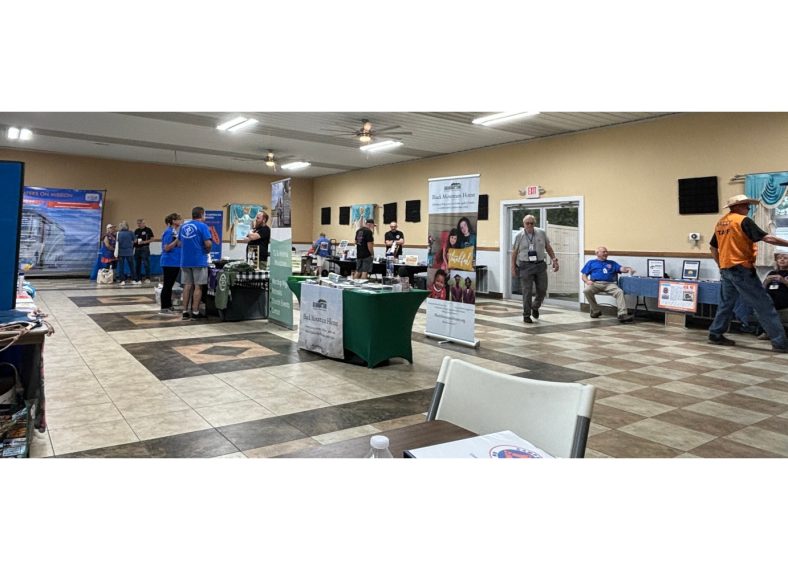 R-24-presenting-area